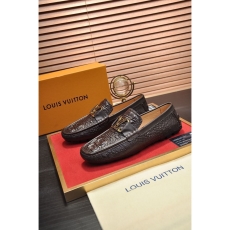 Louis Vuitton Low Shoes